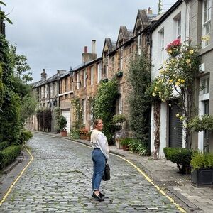 Meet your Posher, Alena